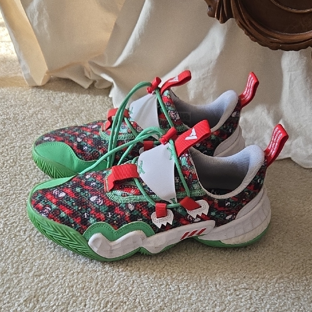 Adidas Mens/Womens Christmas Trae Young Basketball Shoes